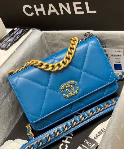 Клатч Сhan*l 19 Wallet on Chain Bag Blue